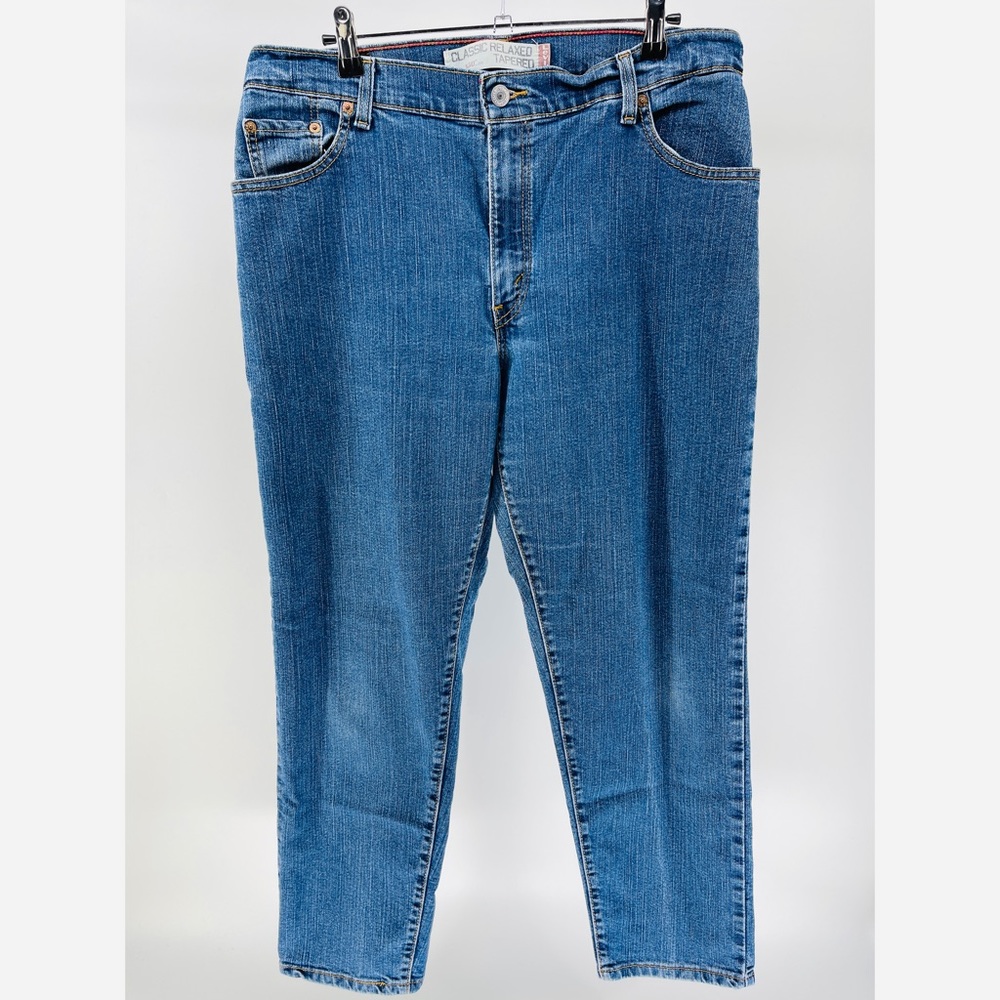 Levi's 550 Classic Relaxed Tapered Jeans, Medium Wash